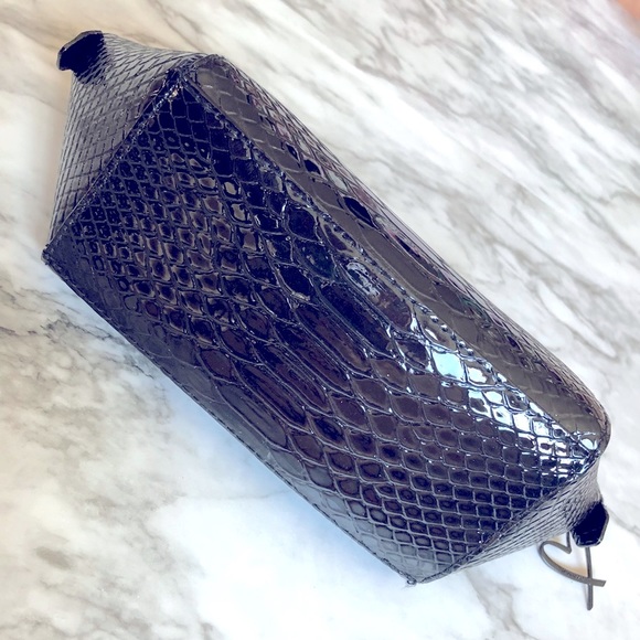 Victoria’s Secret Cosmetic Bag - Picture 5 of 6